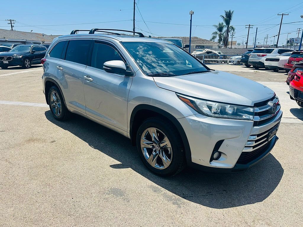2017 Toyota Highlander Limited Platinum