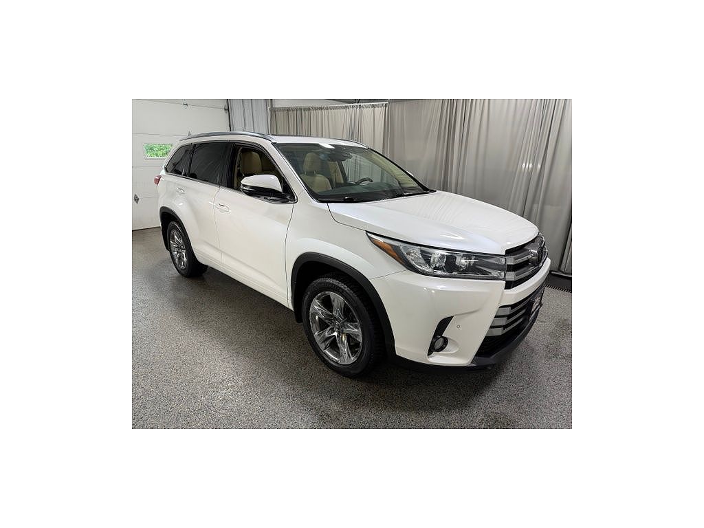 2017 Toyota Highlander Limited Platinum