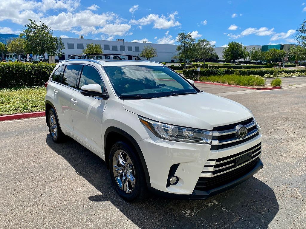 2017 Toyota Highlander Limited Platinum