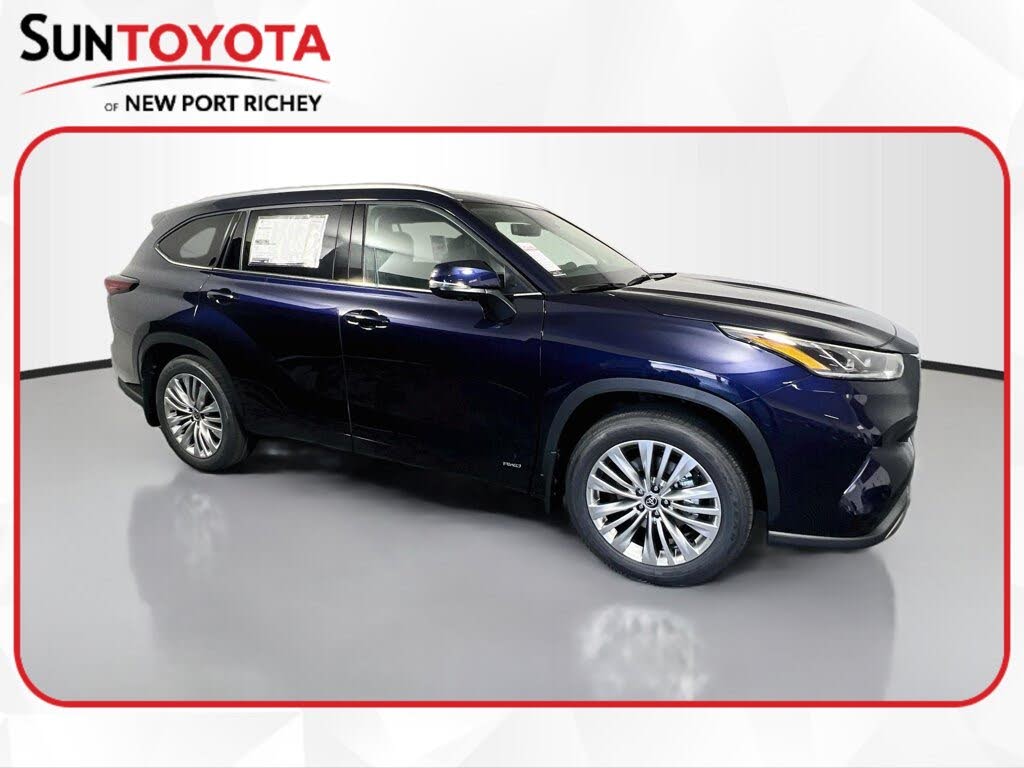 2026 Toyota Highlander Hybrid Platinum
