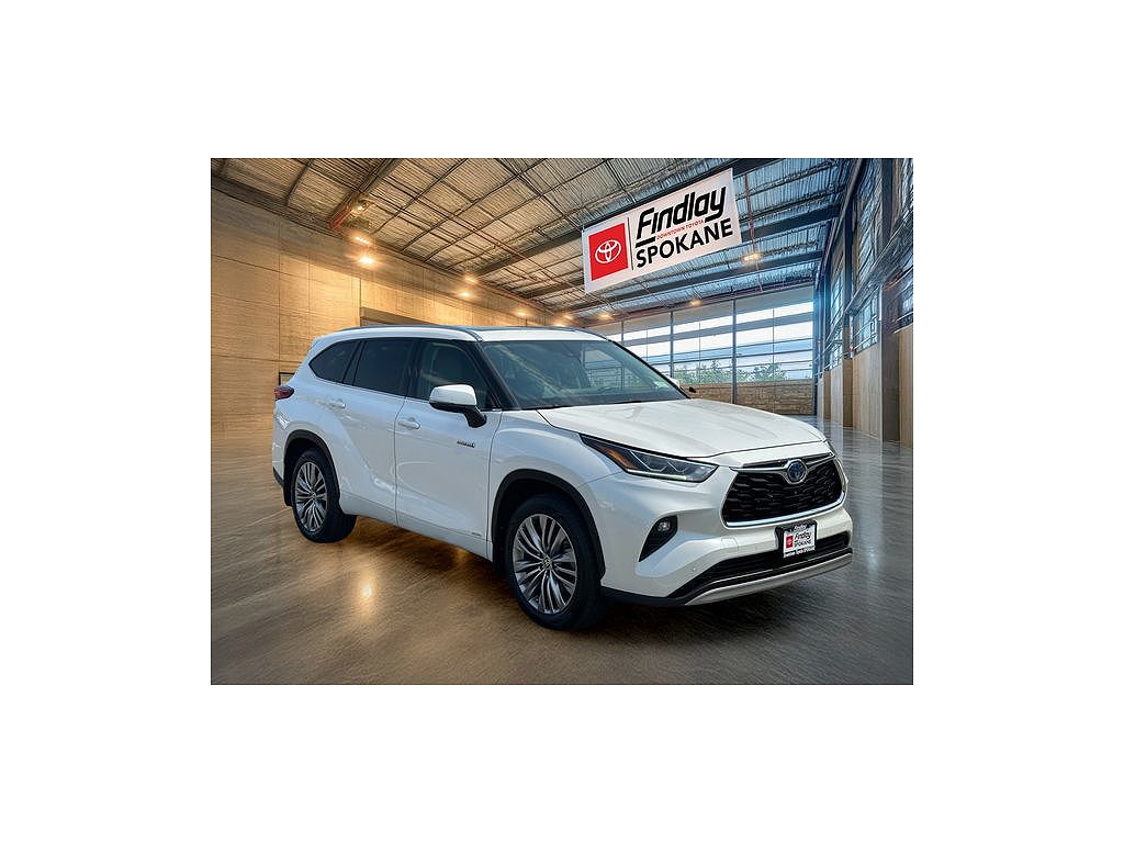2021 Toyota Highlander Hybrid Platinum