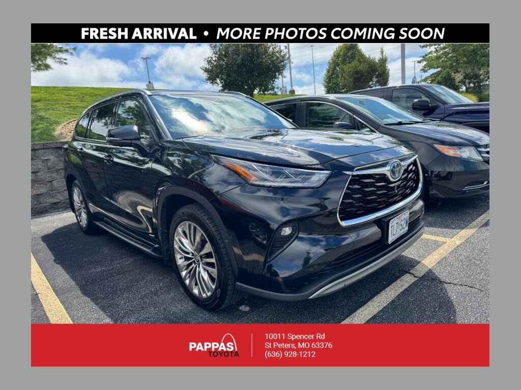 2024 Toyota Highlander Hybrid Platinum