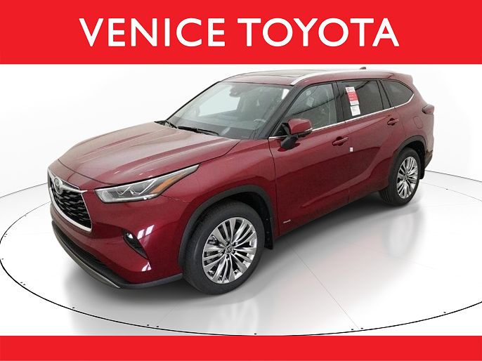 2026 Toyota Highlander Hybrid Platinum