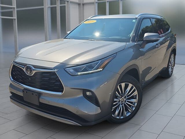 2025 Toyota Highlander Hybrid Platinum