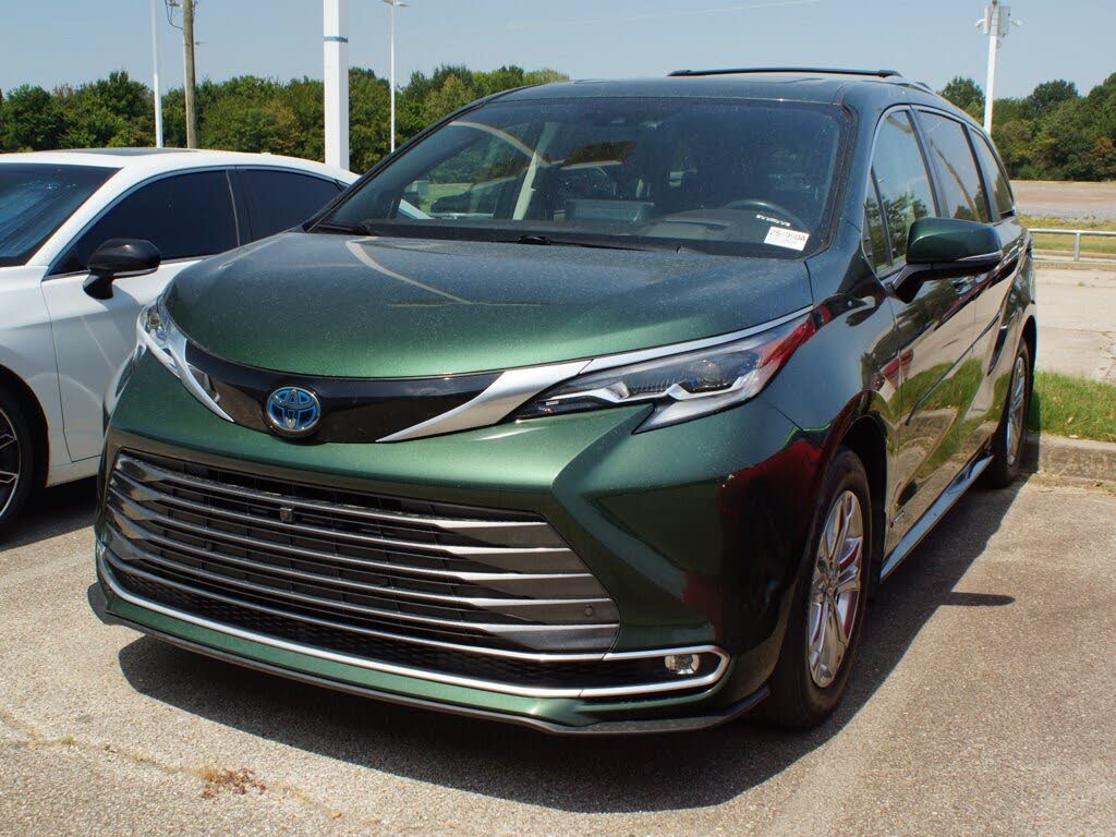 2021 Toyota Sienna Platinum 7-Passenger