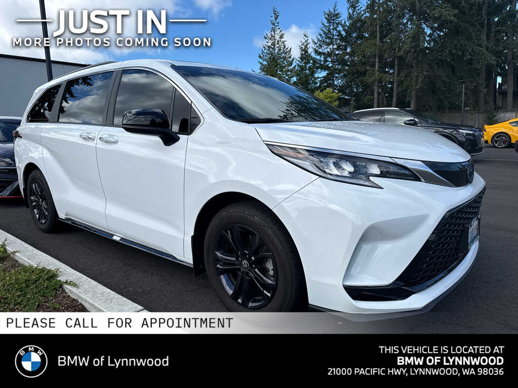 2024 Toyota Sienna XSE