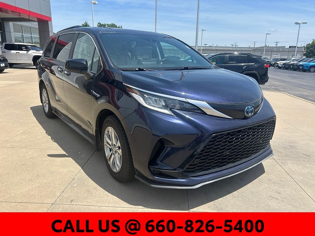 2023 Toyota Sienna XSE