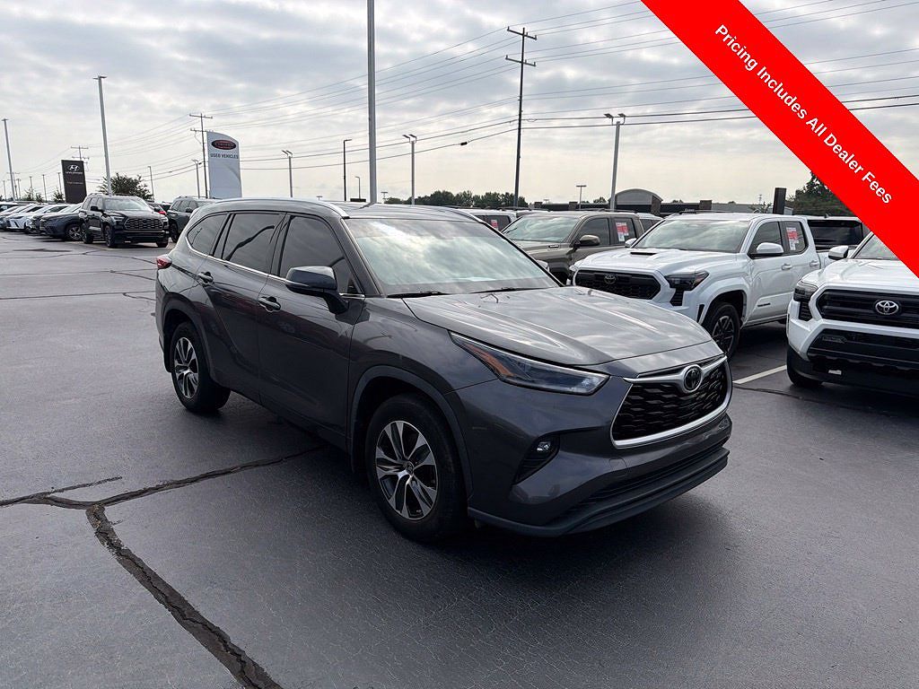 2021 Toyota Highlander XLE