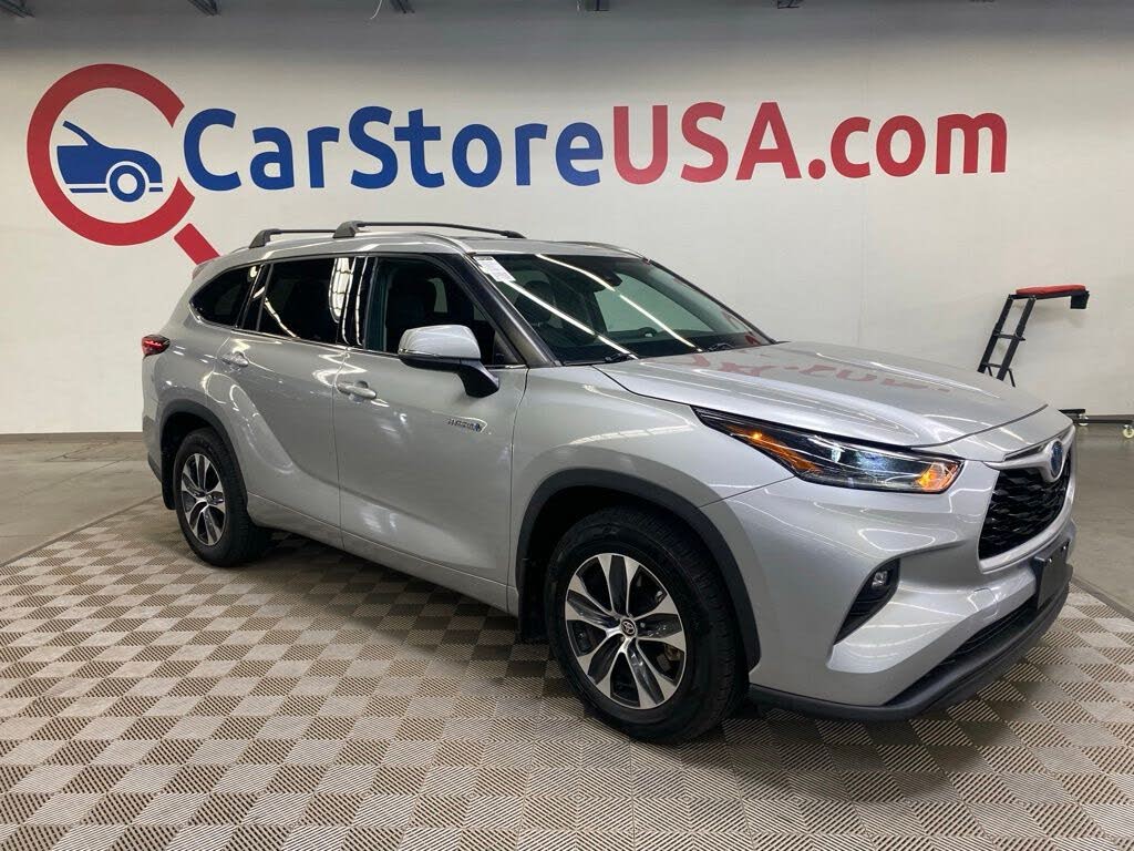 2021 Toyota Highlander Hybrid XLE