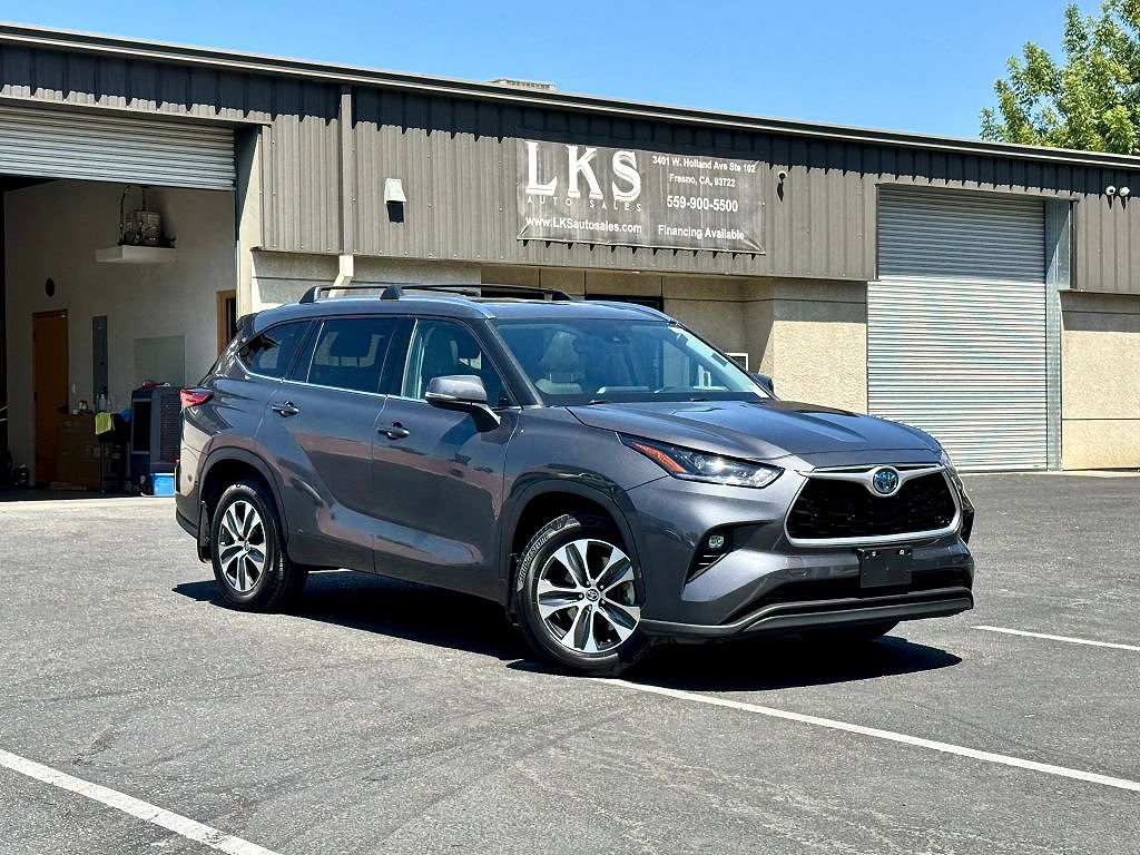 2021 Toyota Highlander XLE