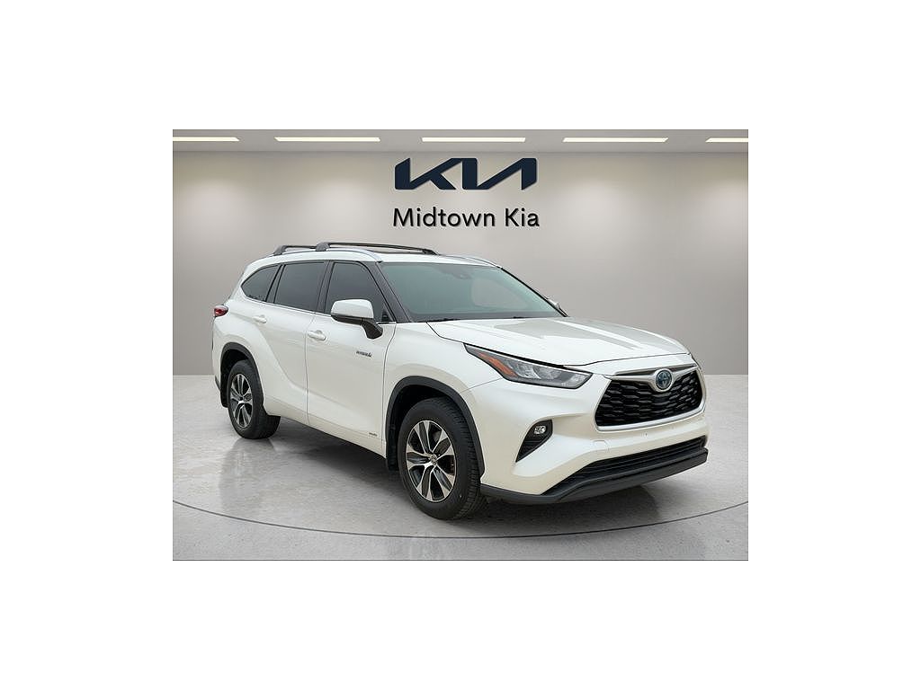 2020 Toyota Highlander Hybrid XLE