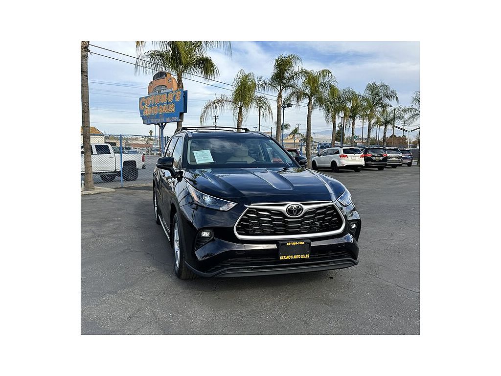 2022 Toyota Highlander XLE