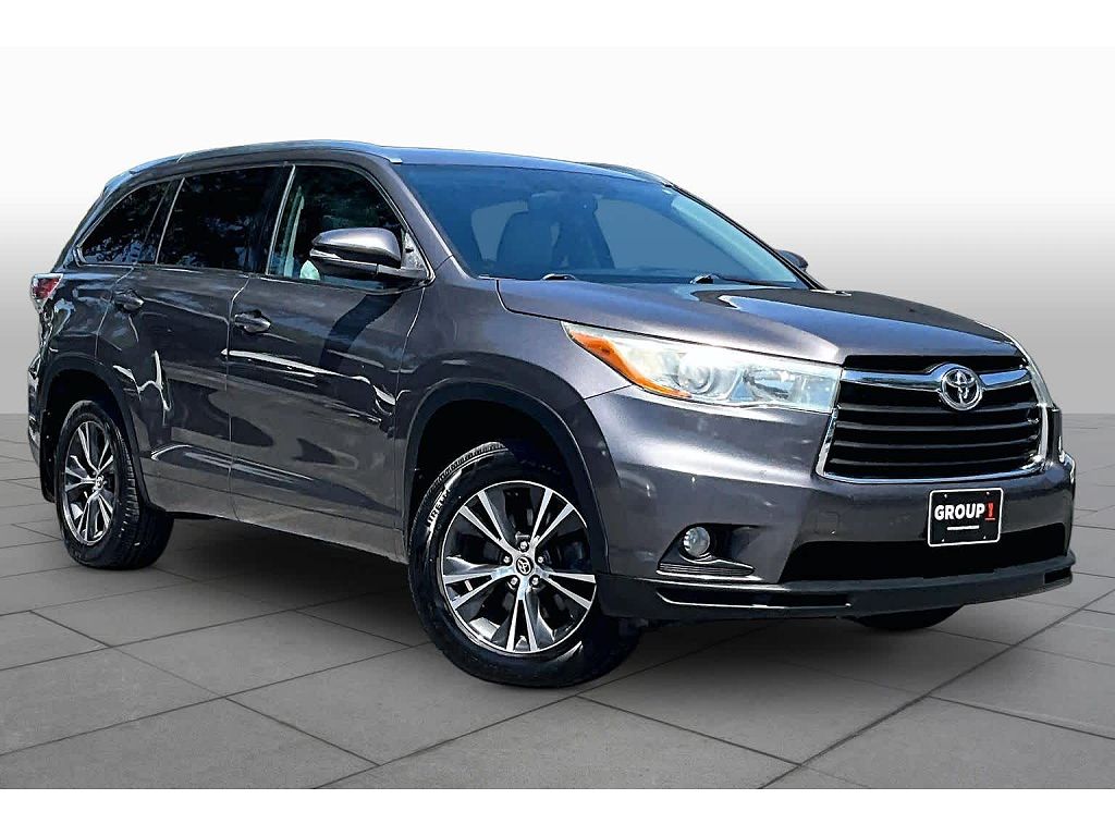 2016 Toyota Highlander XLE