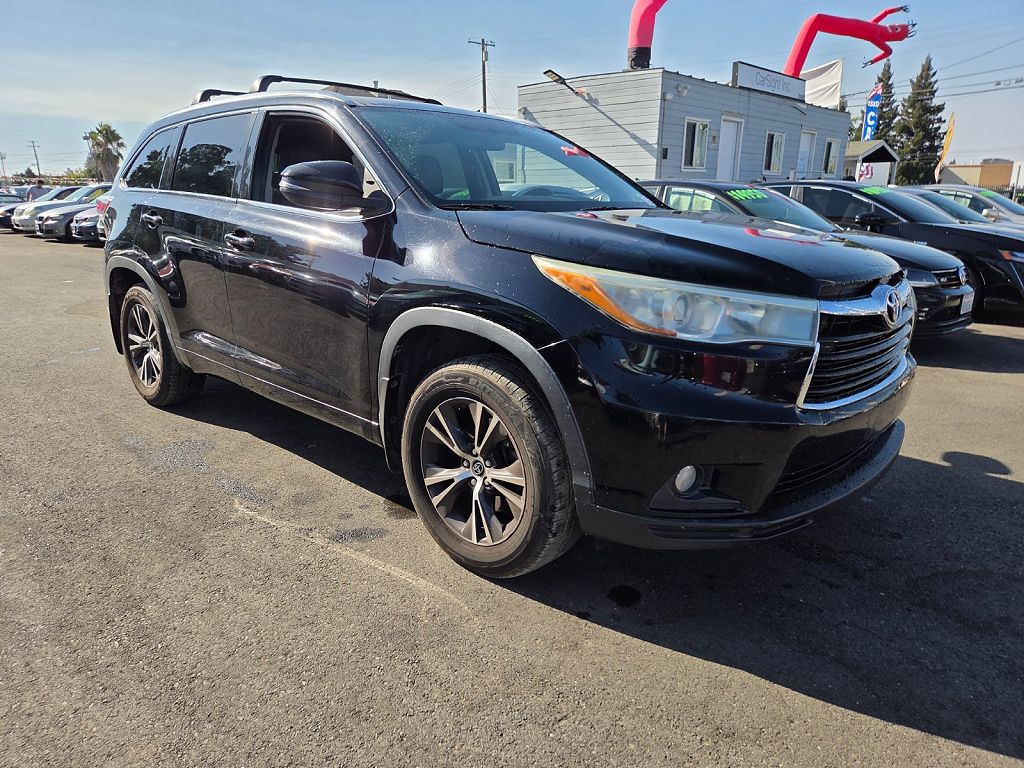 2016 Toyota Highlander XLE