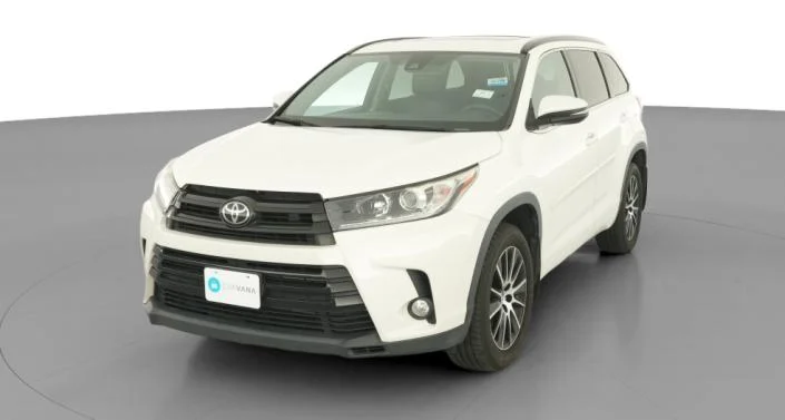 2017 XLE in White, 57,932 miles for sale in Columbus, OH