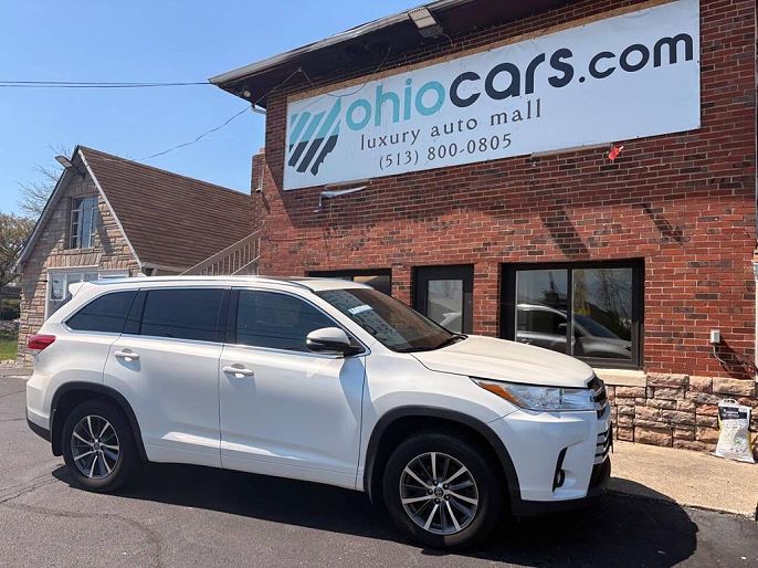 2017 Toyota Highlander SE