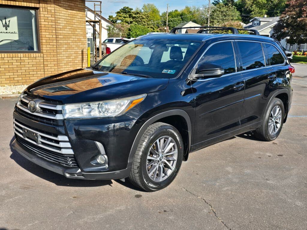 2018 Toyota Highlander SE