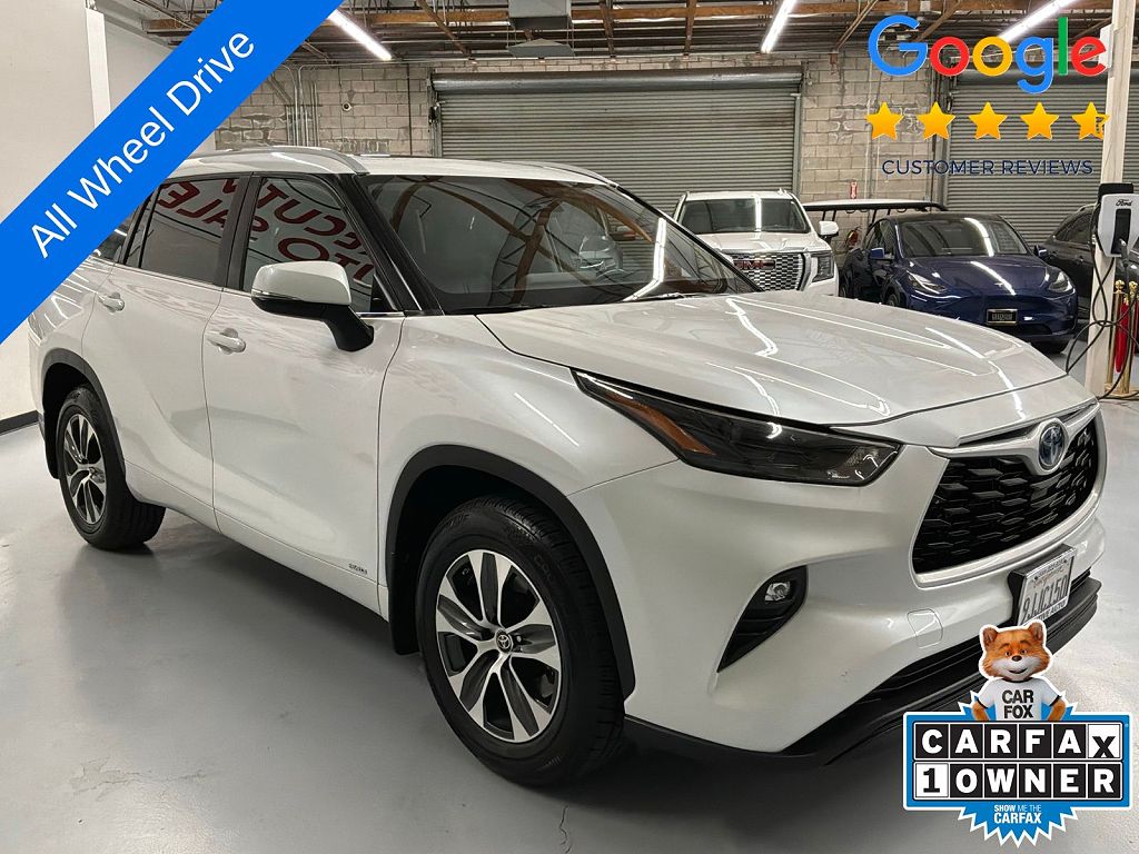 2023 Toyota Highlander Hybrid XLE All Wheel Drive