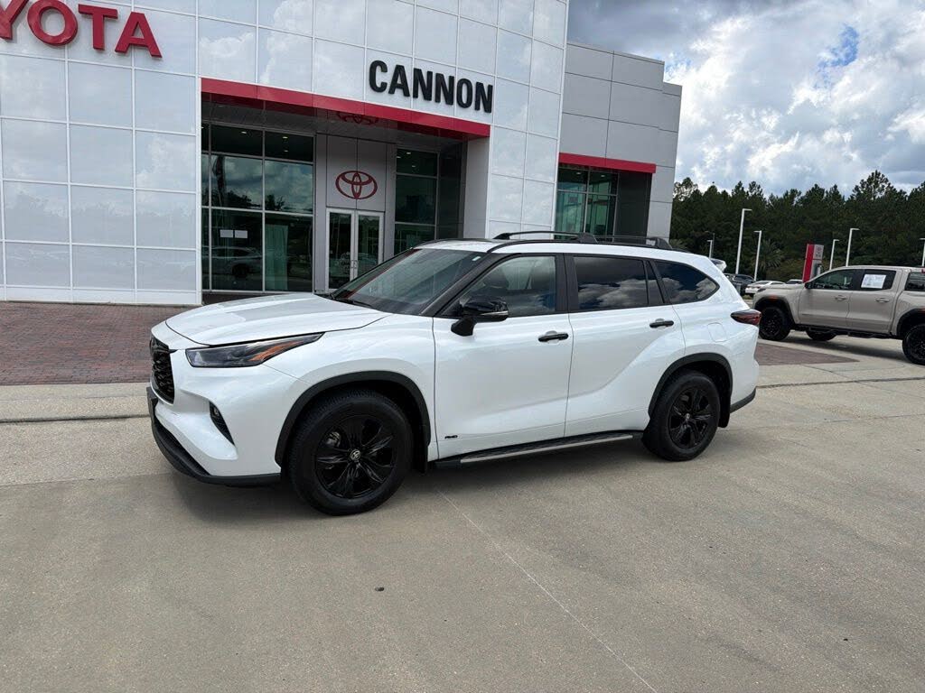 2025 Toyota Highlander Hybrid Limited 25th Edition