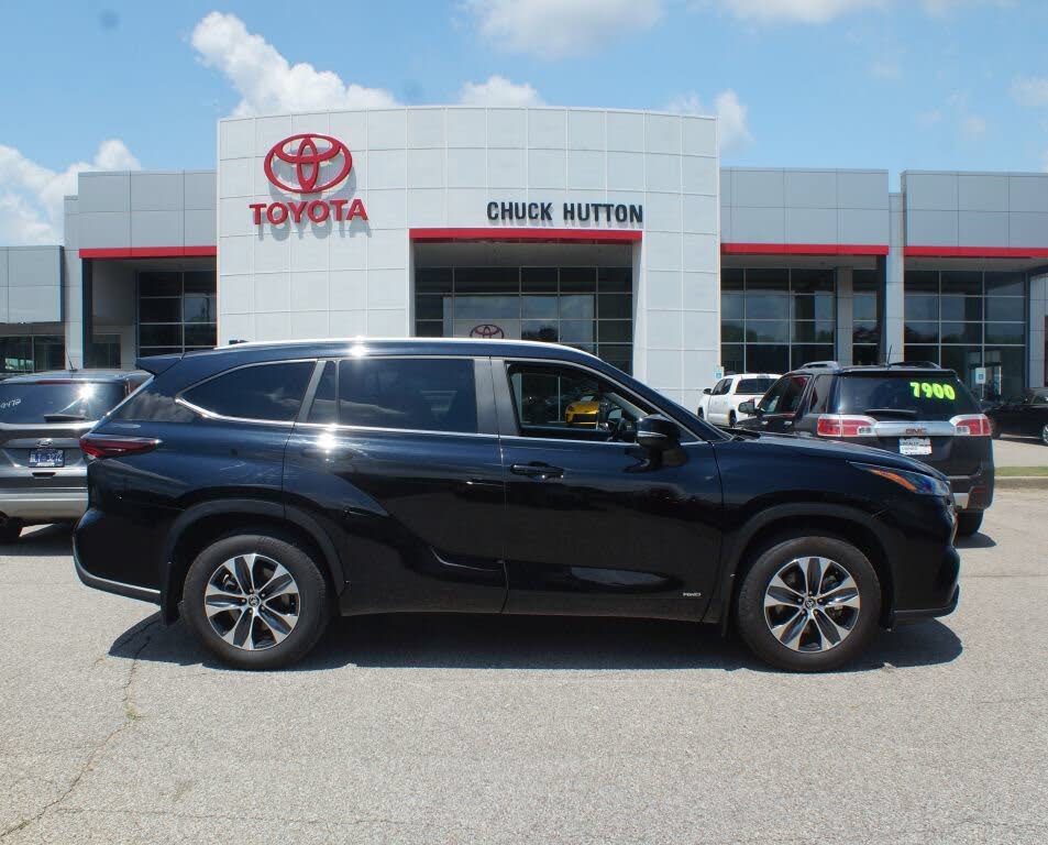 2026 Toyota Highlander Hybrid XLE