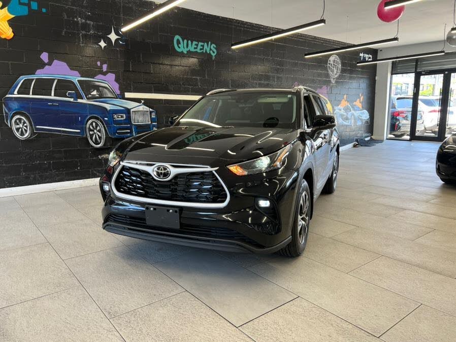 2026 Toyota Highlander Hybrid XLE