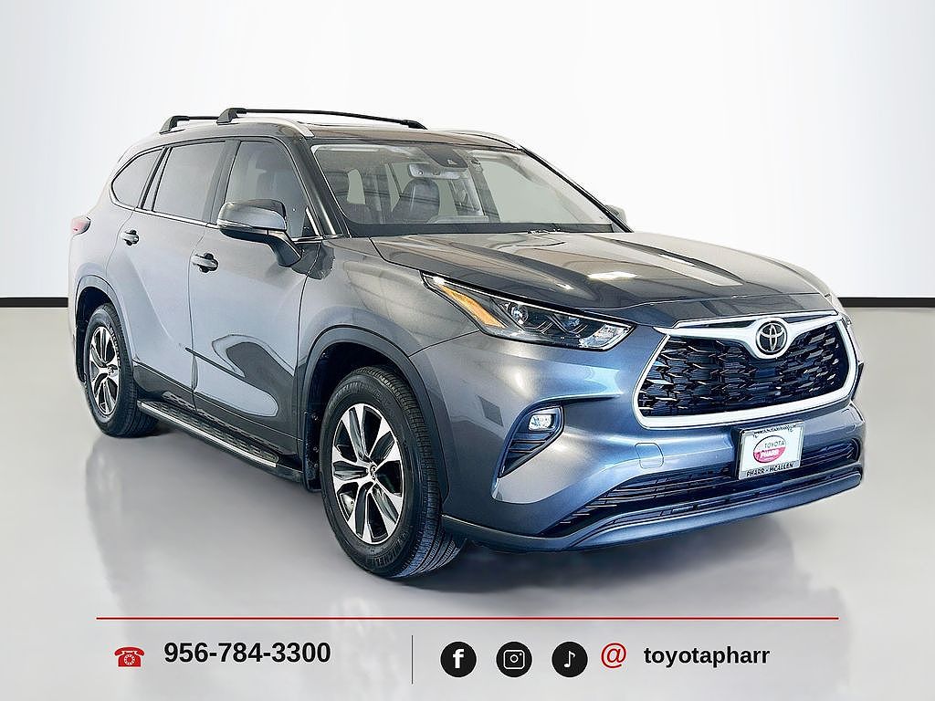 2025 Toyota Highlander LE