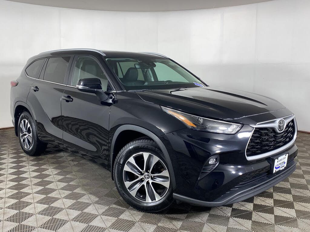 2024 Toyota Highlander Platinum