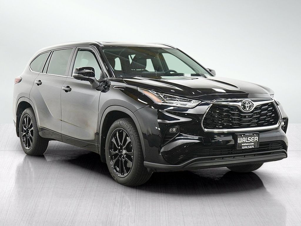 2024 Toyota Highlander Platinum