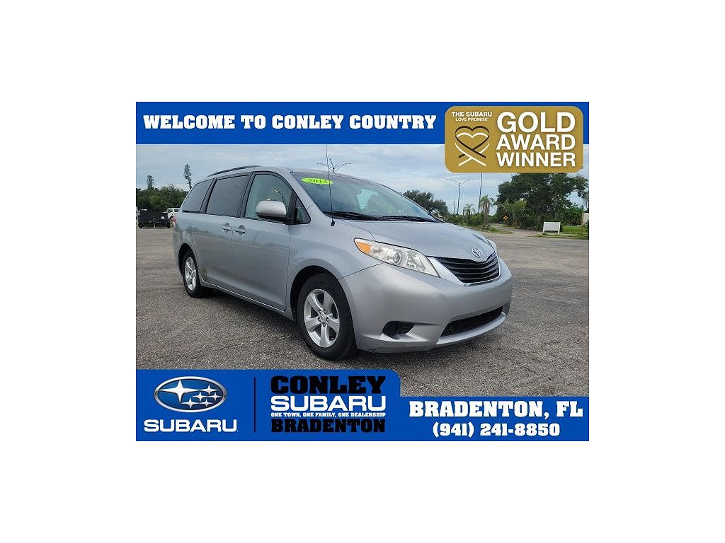 2014 Toyota Sienna LE 7-Passenger Mobility