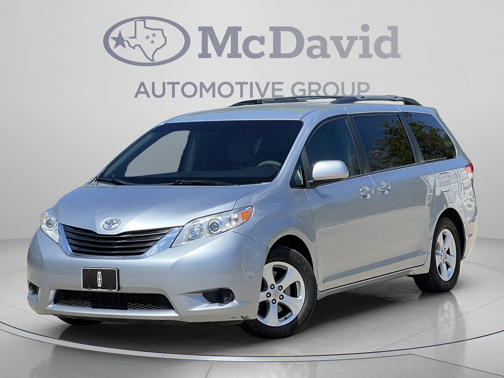 2014 Toyota Sienna LE 7-Passenger Mobility