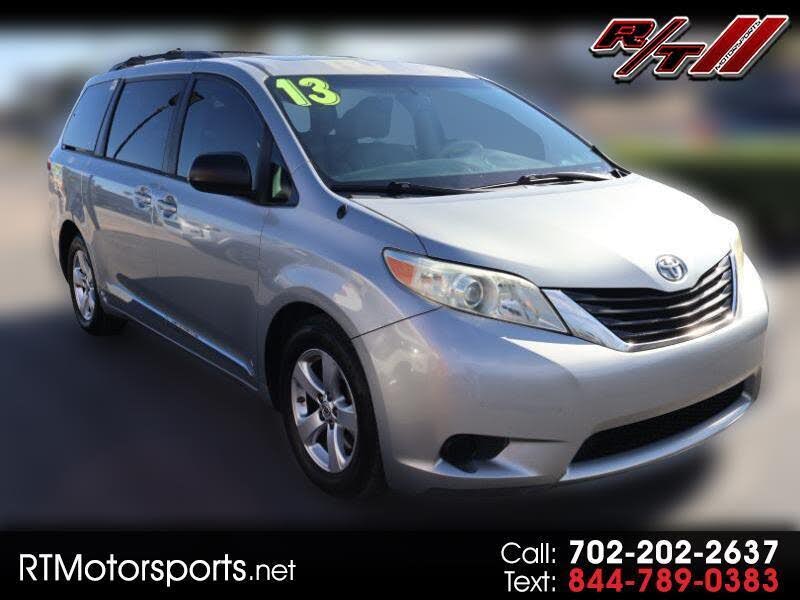 2013 Toyota Sienna LE 7-Passenger Mobility Auto Access