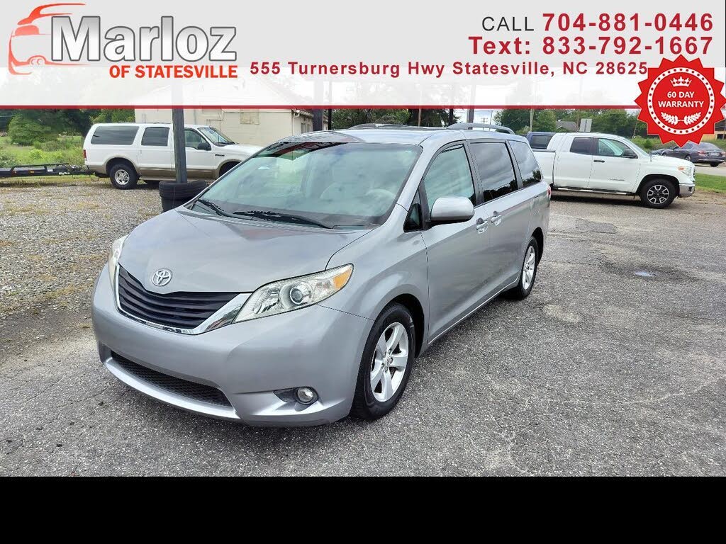 2012 Toyota Sienna LE 8-Passenger
