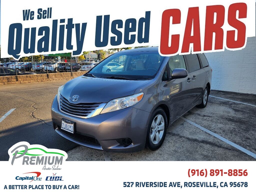 2015 Toyota Sienna LE 7-Passenger Mobility Auto Access