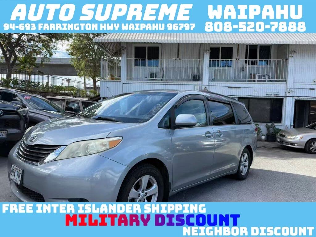 2013 Toyota Sienna LE 7-Passenger Mobility Auto Access