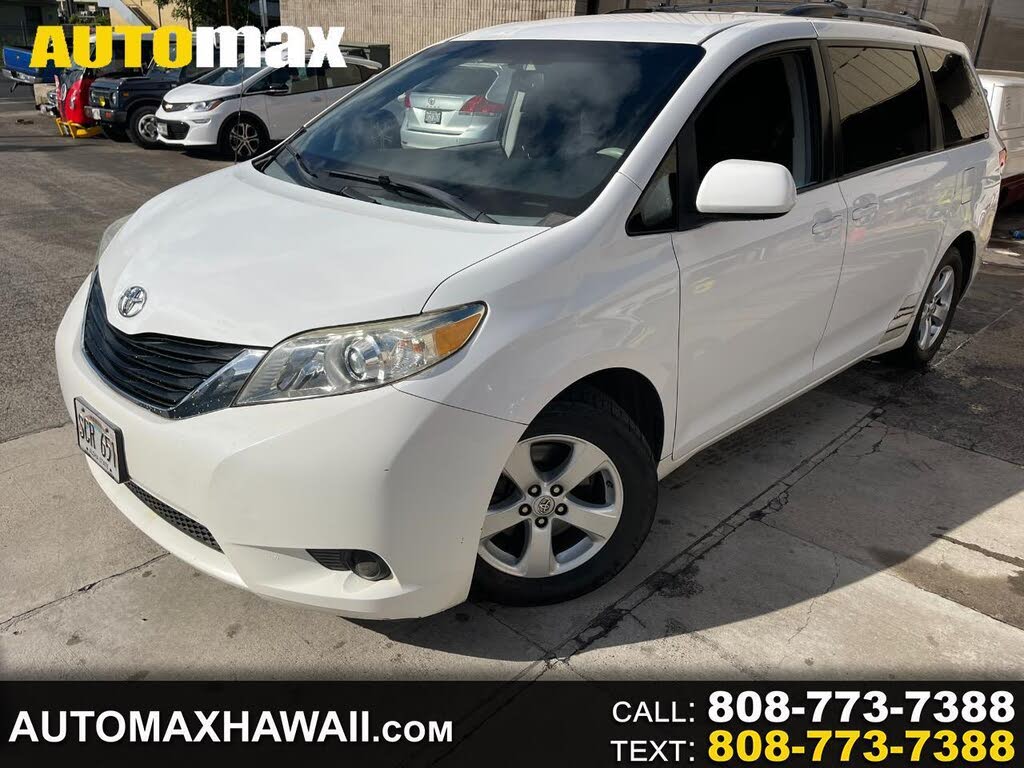 2014 Toyota Sienna LE 7-Passenger Mobility
