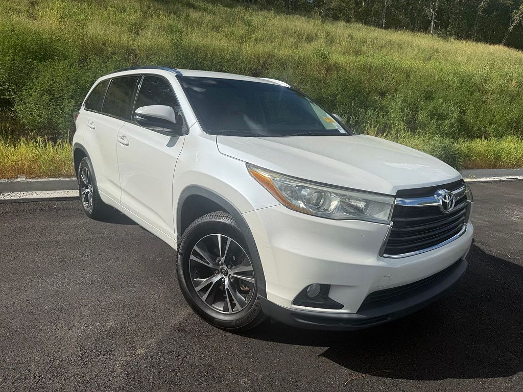 2016 Toyota Highlander XLE