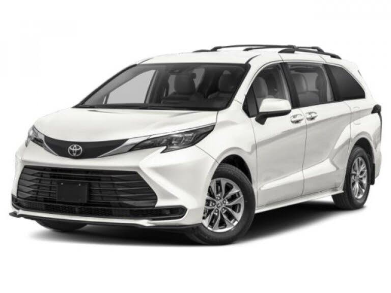 2026 Toyota Sienna LE 8-Passenger