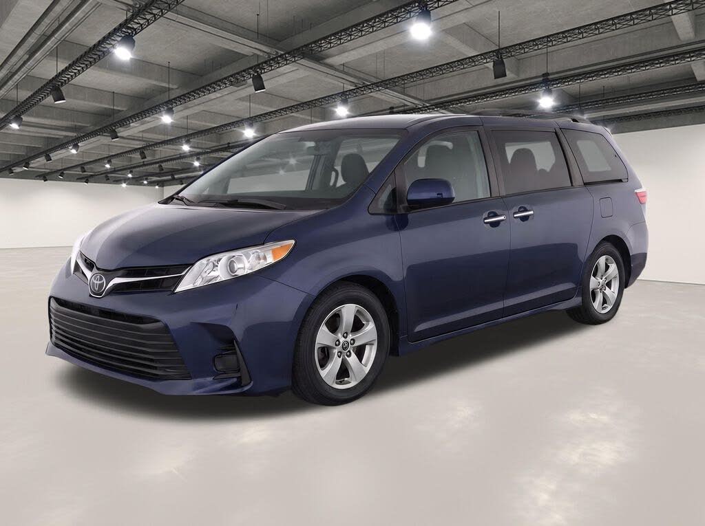 2020 Toyota Sienna LE 7-Passenger Mobility Auto Access