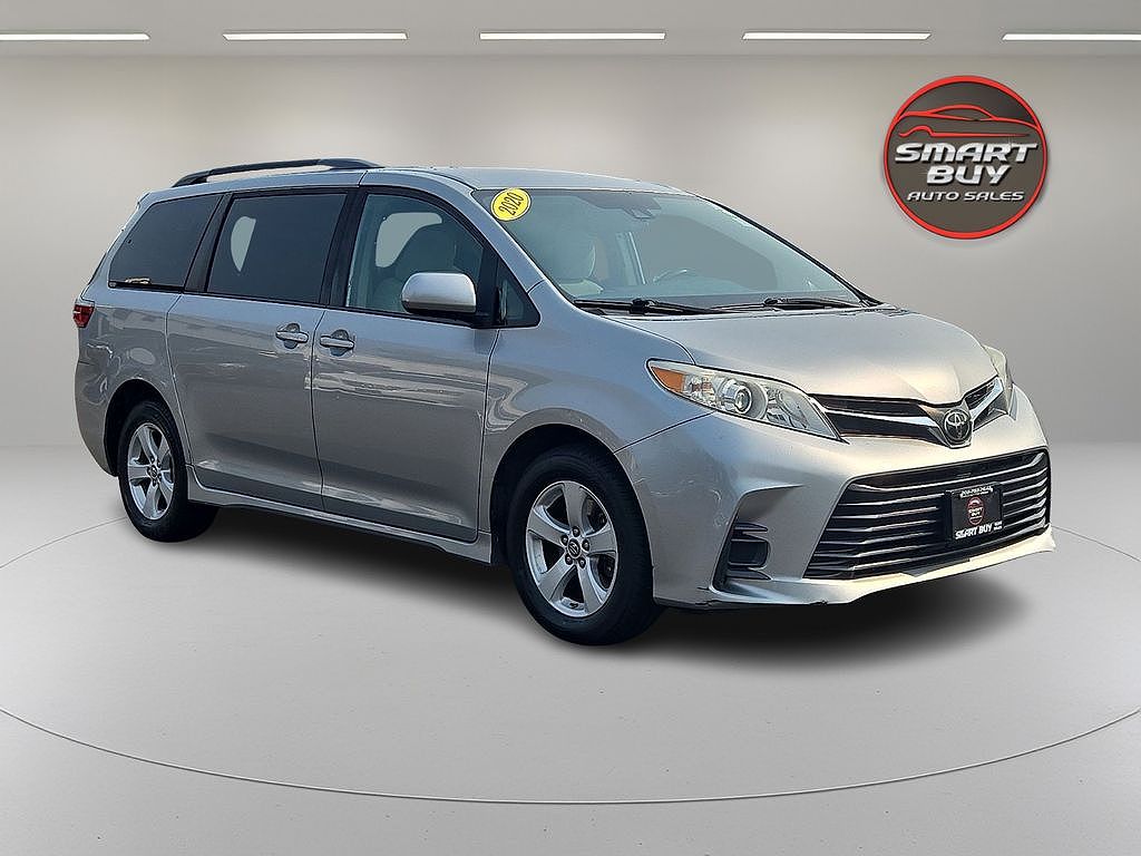 2020 Toyota Sienna LE 7-Passenger Mobility Auto Access
