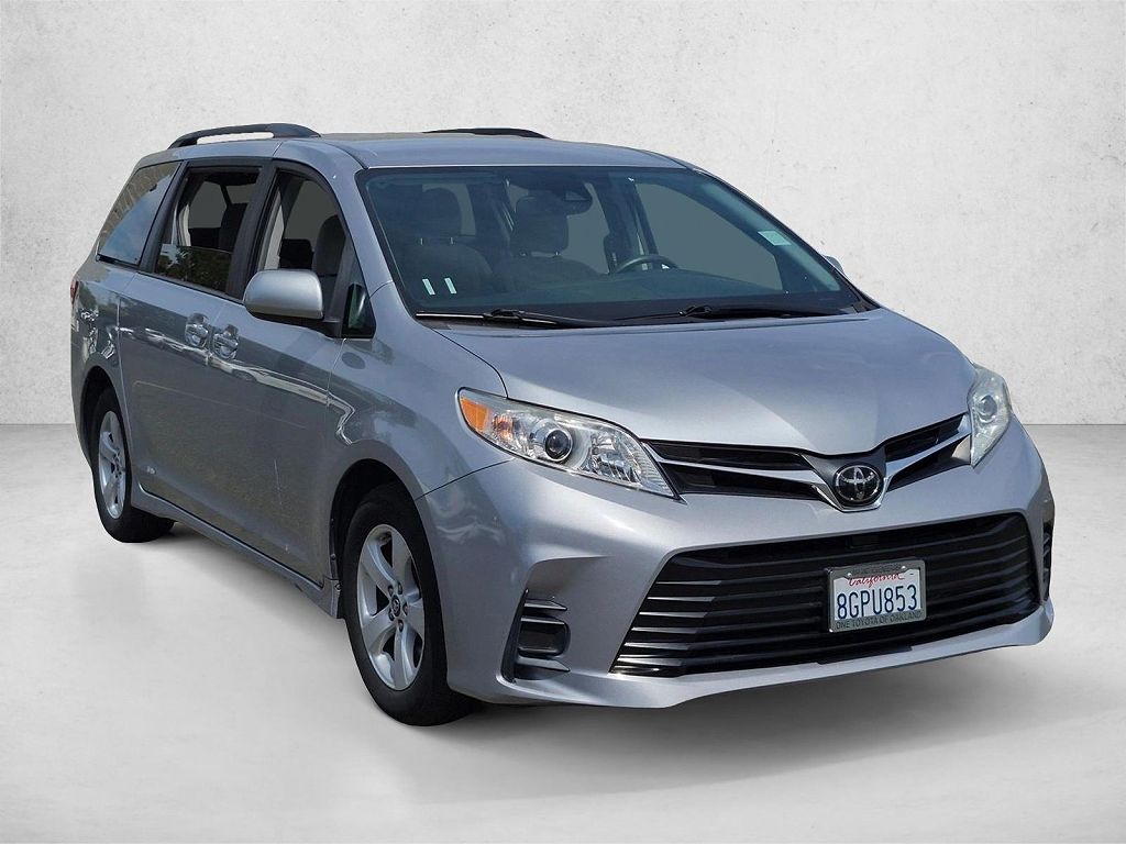 Toyota Sienna