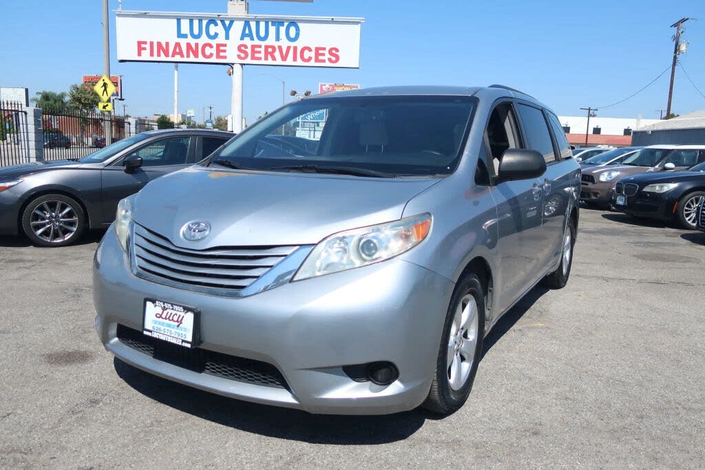 2017 Toyota Sienna LE 7-Passenger Mobility