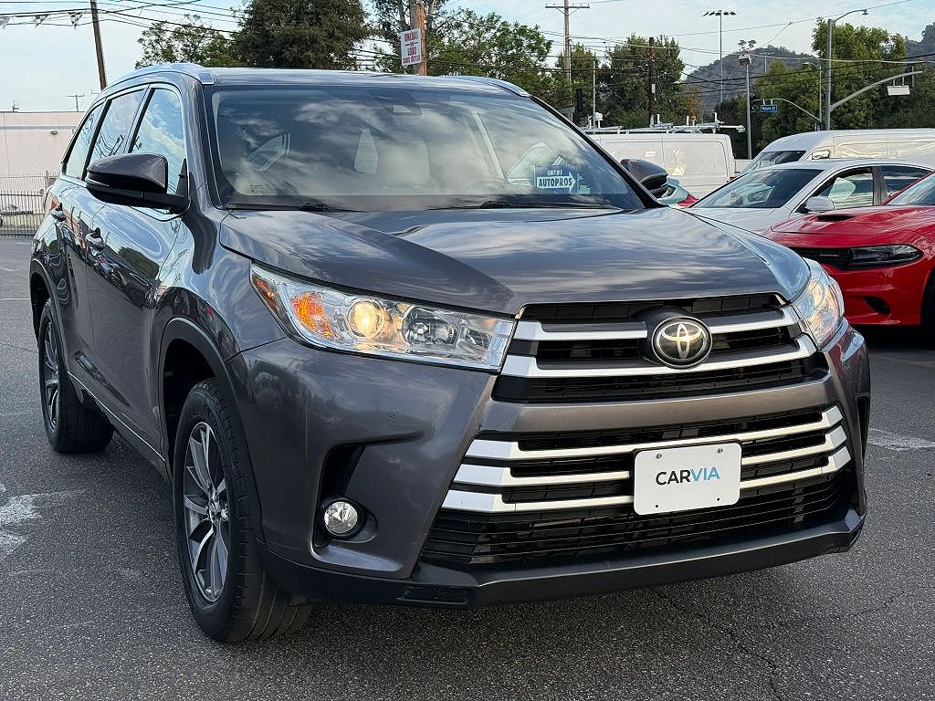 2018 Toyota Highlander SE