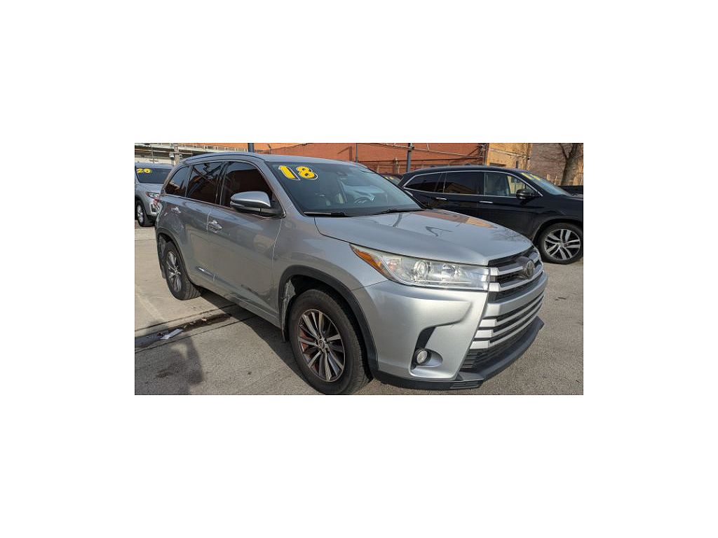 2018 Toyota Highlander SE