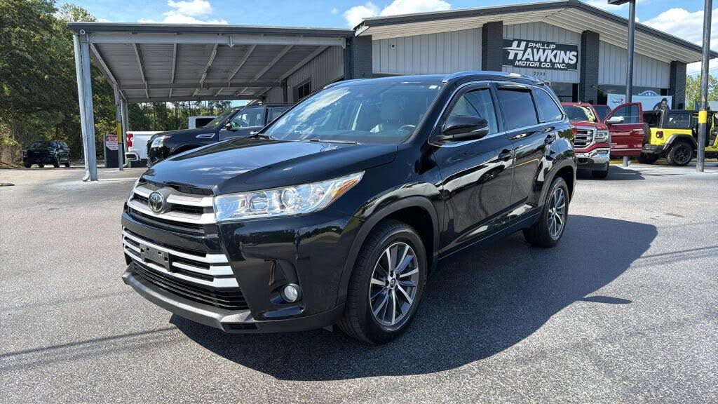 2018 Toyota Highlander SE