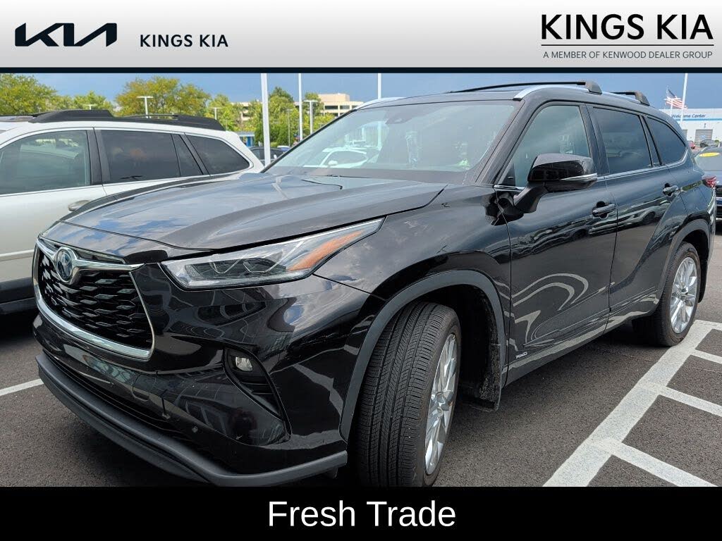 2022 Toyota Highlander Hybrid Limited