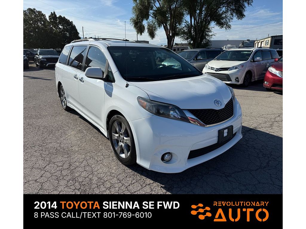 2014 Toyota Sienna SE 8-Passenger