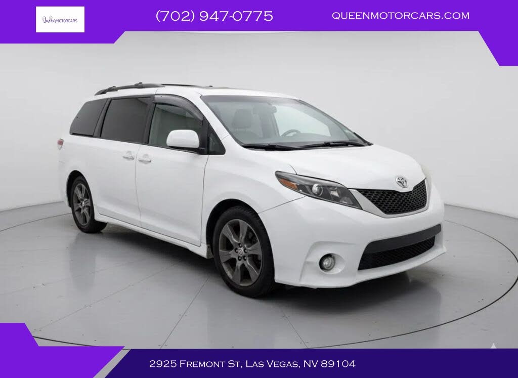 2016 Toyota Sienna SE Premium 8-Passenger