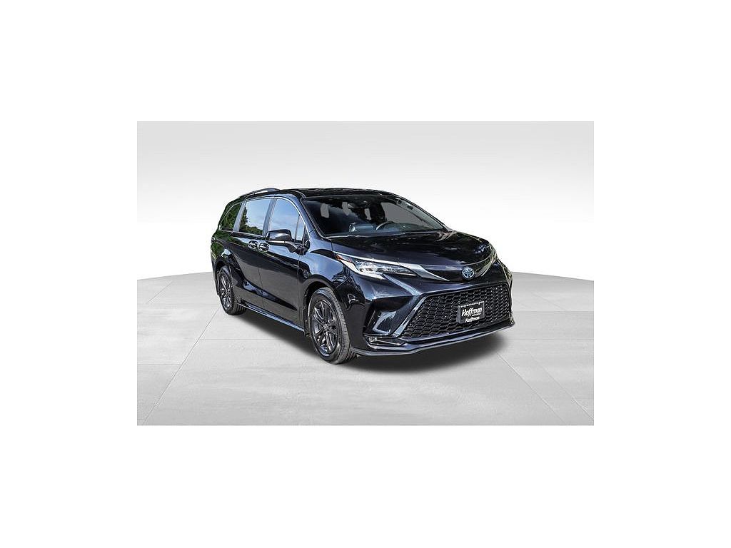 2024 Toyota Sienna XSE