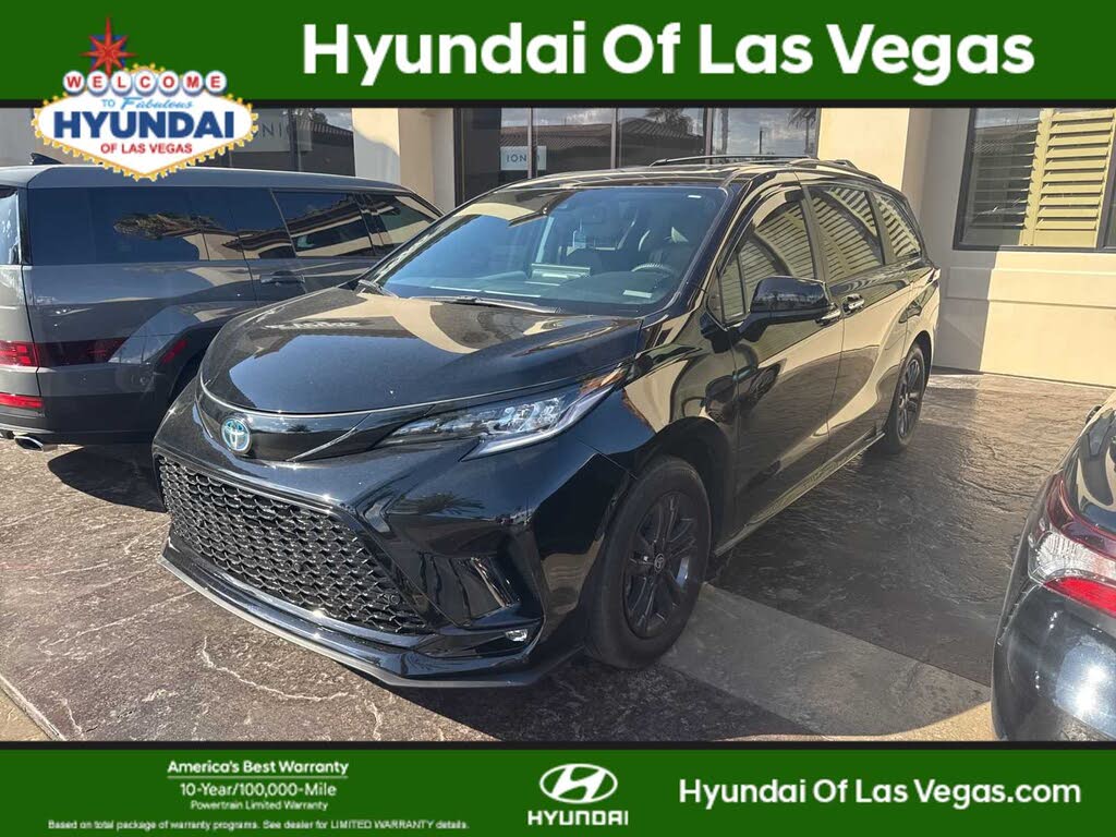 2025 Toyota Sienna XSE
