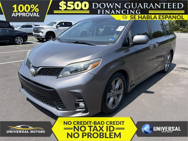2019 Toyota Sienna SE 8-Passenger